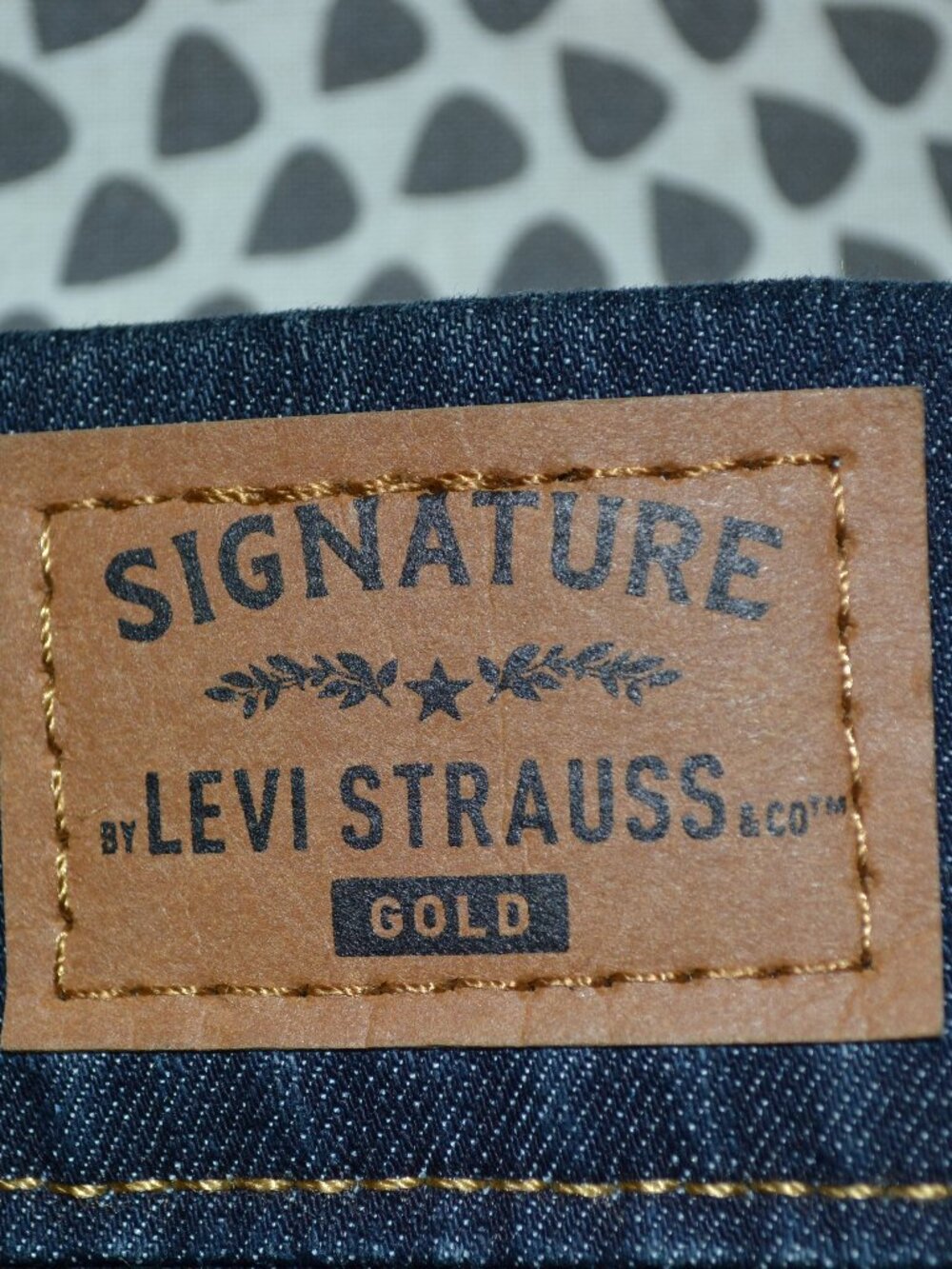 Signature by Levi Strauss Gold Women’s Skinny Jeans Dark Wash Stretch Denim - Picture 8 of 8